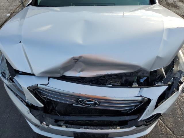Photo 11 from auction – 2017 HYUNDAI SONATA SE with VIN 5NPE24AF3HH507600