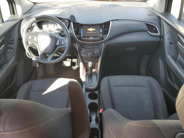 Photo 8 from auction – 2017 CHEVROLET TRAX 1LT with VIN 3GNCJLSB1HL144575