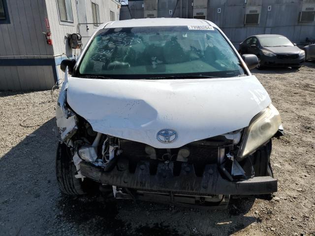 Photo 5 from auction – 2011 TOYOTA SIENNA with VIN 5TDZK3DC6BS092917