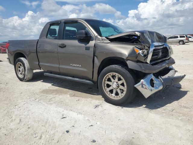 Photo 4 from auction – 2011 TOYOTA TUNDRA DOU with VIN 5TFRU5F19BX024574