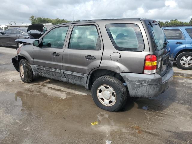 Photo 2 from auction – 2005 FORD ESCAPE XLS with VIN 1FMYU02Z35KA59568