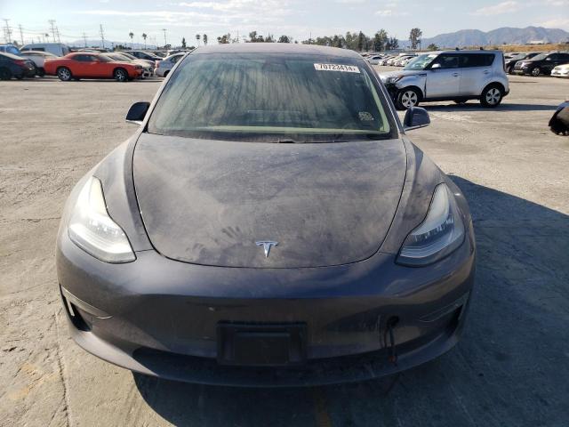 Photo 5 from auction – 2018 TESLA MODEL 3 with VIN 5YJ3E1EA4JF158723