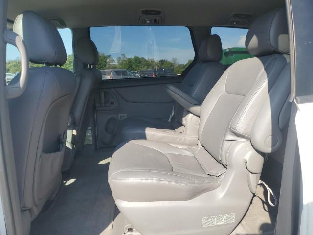 Photo 11 from auction – 2004 TOYOTA SIENNA CE with VIN 5TDZA23C54S041152