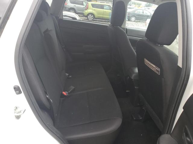 Photo 11 from auction – 2015 MITSUBISHI OUTLANDER with VIN 4A4AR3AU8FE013502