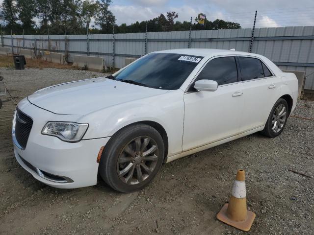 CHRYSLER 300 LIMITE 2016 with VIN 2C3CCARG4GH190776 - Photo from auction