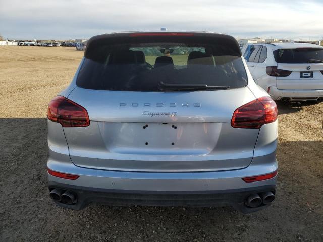 Photo 6 from auction – 2017 PORSCHE CAYENNE S with VIN WP1AB2A2XHLA52268