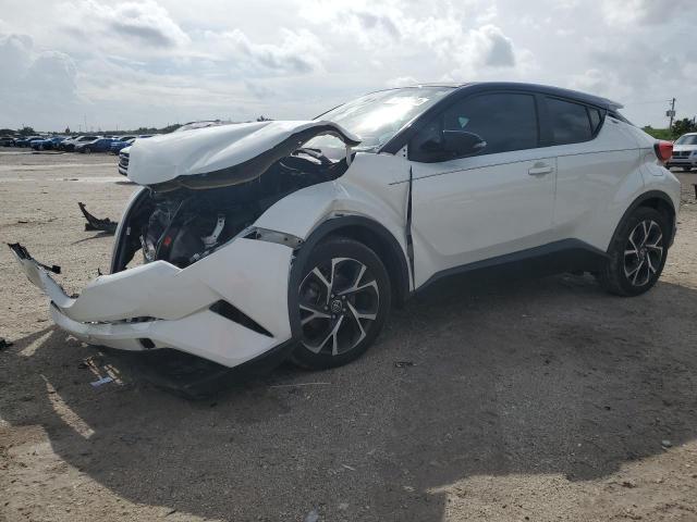 Photo 1 from auction – 2019 TOYOTA C-HR XLE with VIN NMTKHMBX2KR088857