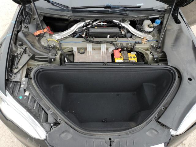 Photo 11 from auction – 2018 TESLA MODEL S with VIN 5YJSA1E22JF240031