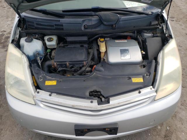 Photo 11 from auction – 2004 TOYOTA PRIUS with VIN JTDKB20U440004169
