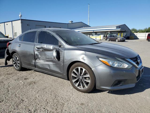 Photo 4 from auction – 2017 NISSAN ALTIMA 2.5 with VIN 1N4AL3AP7HC197774