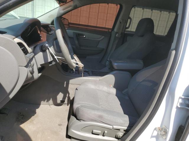 Photo 7 from auction – 2017 CHEVROLET TRAVERSE L with VIN 1GNKRFKDXHJ148431