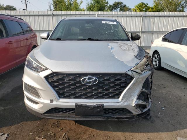 Photo 5 from auction – 2019 HYUNDAI TUCSON SE with VIN KM8J2CA49KU856289