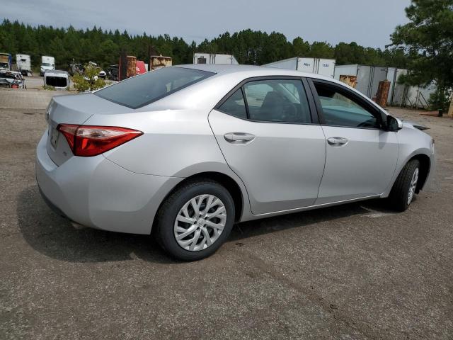 Photo 3 from auction – 2018 TOYOTA COROLLA L with VIN 5YFBURHE6JP814453