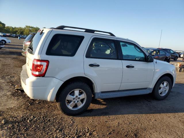Photo 3 from auction – 2010 FORD ESCAPE XLT with VIN 1FMCU9DG0AKB21089