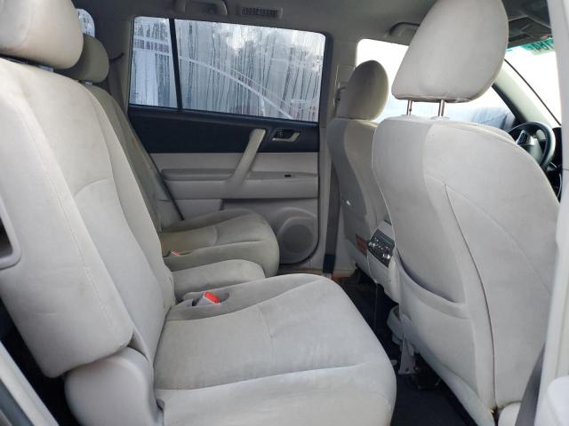 Photo 11 from auction – 2012 TOYOTA HIGHLANDER with VIN 5TDBK3EH8CS106023
