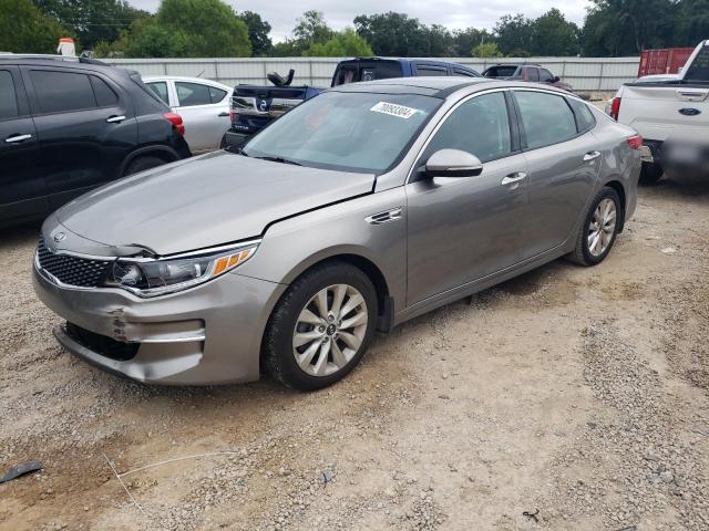 Photo 1 from auction – 2018 KIA OPTIMA EX with VIN 5XXGU4L30JG239029