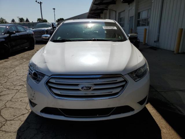 Photo 5 from auction – 2013 FORD TAURUS LIM with VIN 1FAHP2F82DG180592