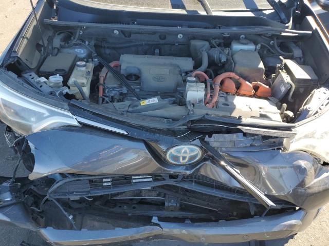 Photo 11 from auction – 2017 TOYOTA RAV4 HV LI with VIN JTMDJREV4HD071682
