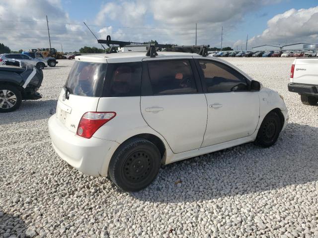 Photo 3 from auction – 2006 TOYOTA SCION XA with VIN JTKKT624065021647