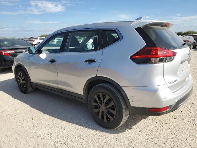 Photo 2 from auction – 2017 NISSAN ROGUE S with VIN KNMAT2MT7HP541982
