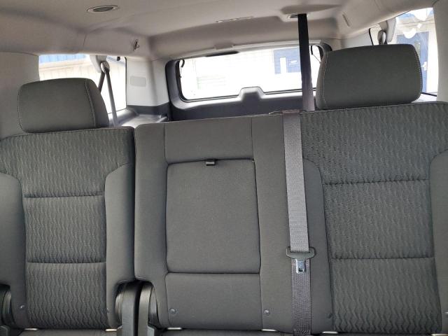Photo 10 from auction – 2016 CHEVROLET SUBURBAN K with VIN 1GNSKGKC2GR479263