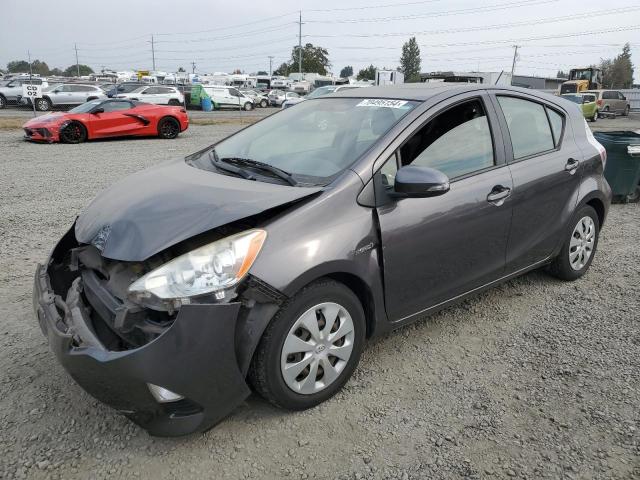 TOYOTA PRIUS C 2013 with VIN JTDKDTB37D1043403 - Photo from auction