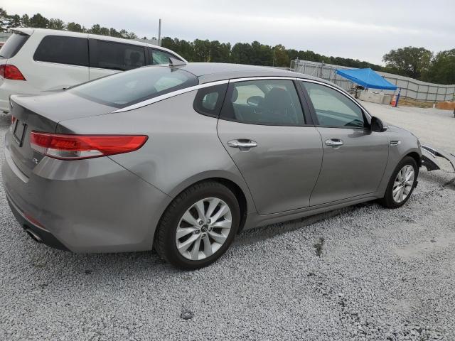 Photo 3 from auction – 2017 KIA OPTIMA EX with VIN 5XXGU4L31HG163119
