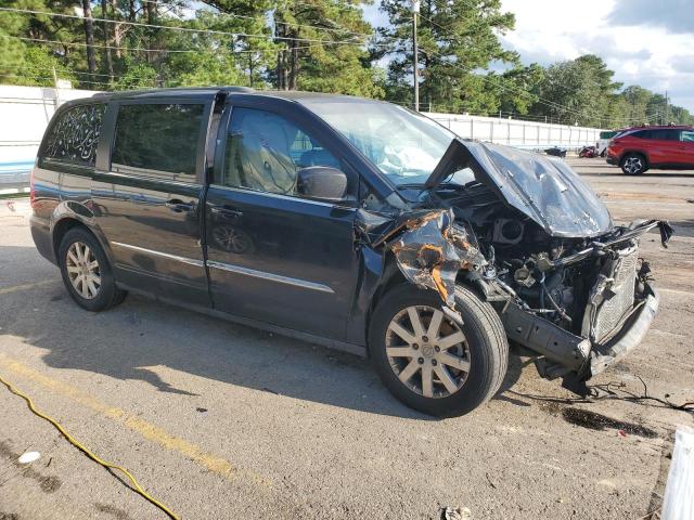 Photo 4 from auction – 2013 CHRYSLER TOWN & COU with VIN 2C4RC1BG5DR734823