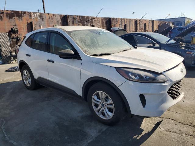 Photo 4 from auction – 2022 FORD ESCAPE S with VIN 1FMCU0F69NUB32750