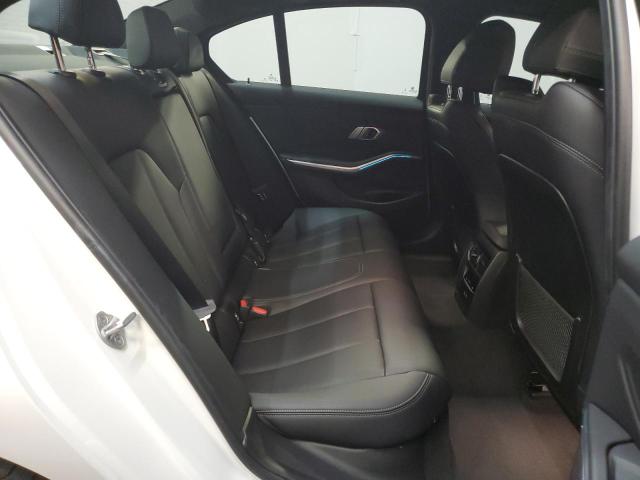 Photo 10 from auction – 2023 BMW 330I with VIN 3MW69FF02P8D71748