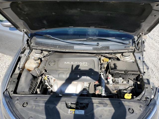 Photo 11 from auction – 2017 CHRYSLER 200 LIMITE with VIN 1C3CCCABXHN507335