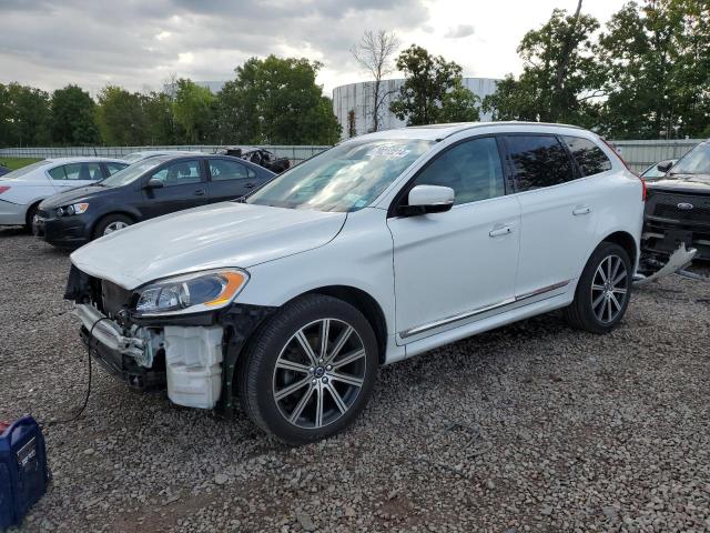 VOLVO XC60 T6 IN 2017 with VIN YV449MRU6H2024949 - Photo from auction