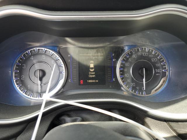 Photo 9 from auction – 2015 CHRYSLER 200 LIMITE with VIN 1C3CCCAB4FN677607