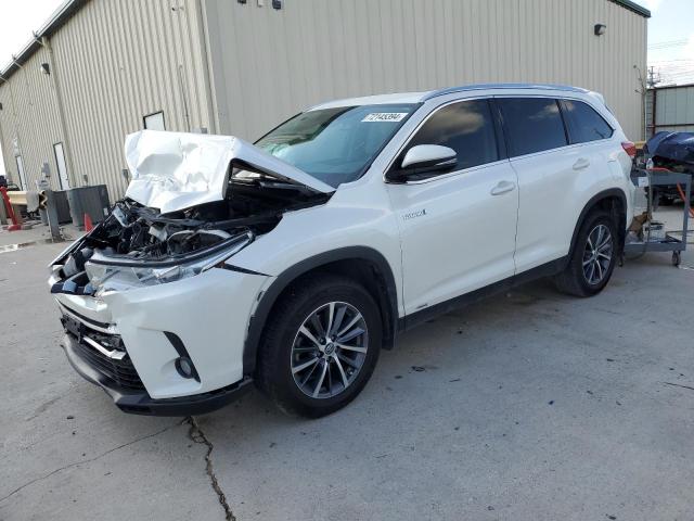TOYOTA HIGHLANDER 2019 with VIN 5TDJGRFHXKS075337 - Photo from auction