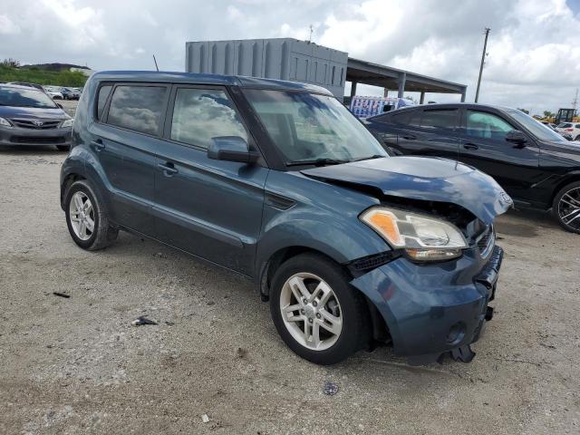 Photo 4 from auction – 2011 KIA SOUL + with VIN KNDJT2A20B7336023