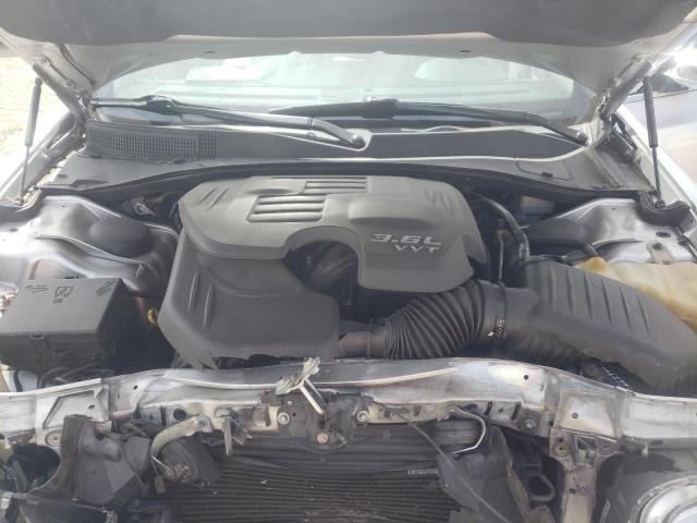 Photo 11 from auction – 2011 CHRYSLER 300 LIMITE with VIN 2C3CA5CG1BH614140