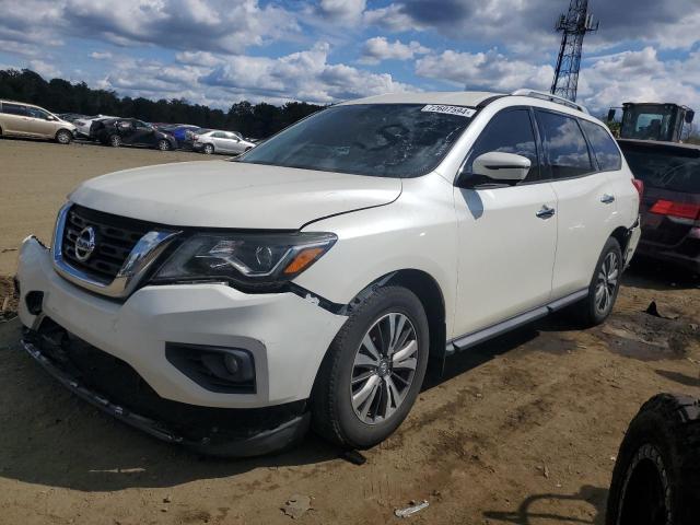 NISSAN PATHFINDER 2017 with VIN 5N1DR2MM5HC644017 - Photo from auction