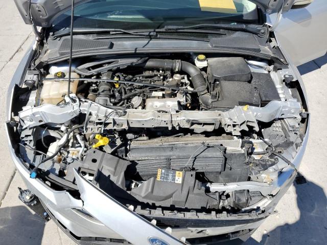 Photo 11 from auction – 2017 FORD FOCUS SE with VIN 1FADP3FE5HL306743