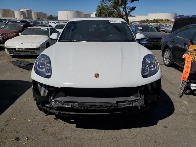 Photo 5 from auction – 2016 PORSCHE MACAN S with VIN WP1AB2A55GLB45627