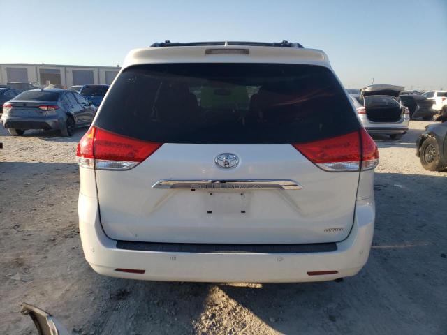 Photo 6 from auction – 2011 TOYOTA SIENNA XLE with VIN 5TDYK3DC3BS135945