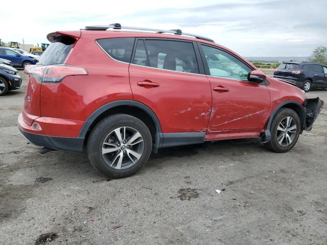 Photo 3 from auction – 2017 TOYOTA RAV4 XLE with VIN 2T3RFREV1HW544464