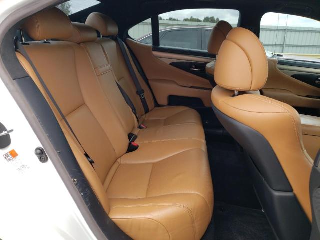 Photo 10 from auction – 2017 LEXUS LS 460 with VIN JTHBL5EFXH5145165
