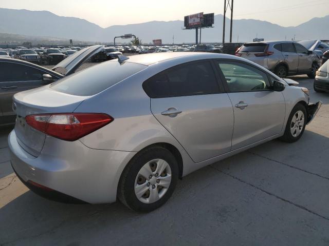 Photo 3 from auction – 2015 KIA FORTE LX with VIN KNAFK4A62F5366453