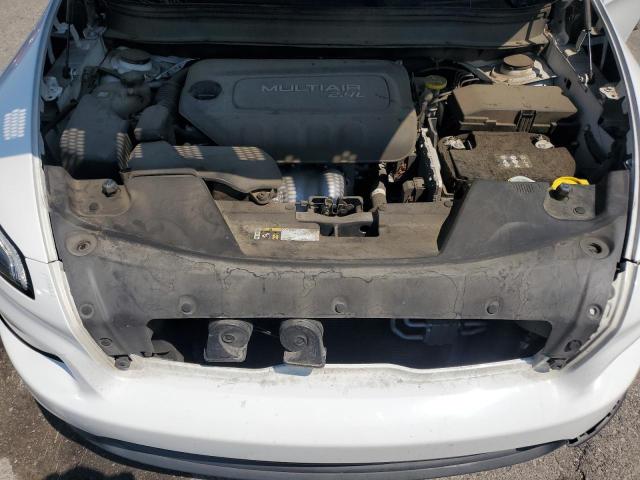 Photo 11 from auction – 2018 JEEP CHEROKEE L with VIN 1C4PJLLB2JD553852