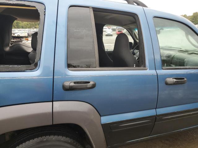 Photo 11 from auction – 2004 JEEP LIBERTY SP with VIN 1J4GL48K74W249654