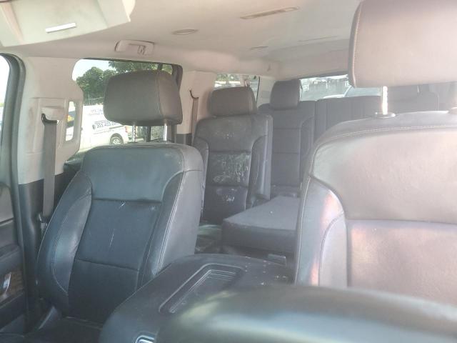 Photo 10 from auction – 2018 CHEVROLET SUBURBAN C with VIN 1GNSCHKC4JR307908