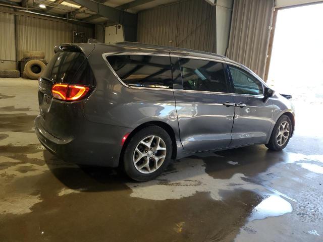 Photo 3 from auction – 2017 CHRYSLER PACIFICA T with VIN 2C4RC1BG3HR850866