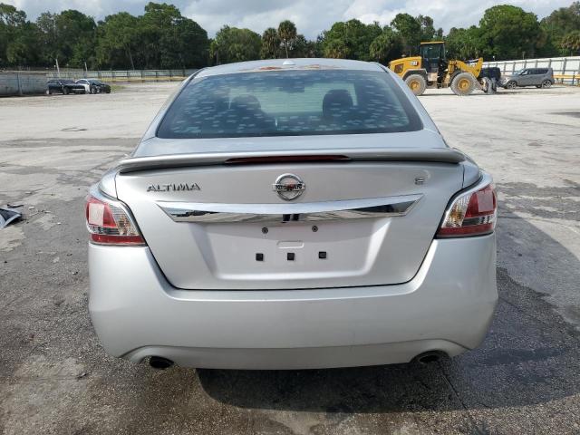 Photo 6 from auction – 2015 NISSAN ALTIMA 2.5 with VIN 1N4AL3AP9FC109062