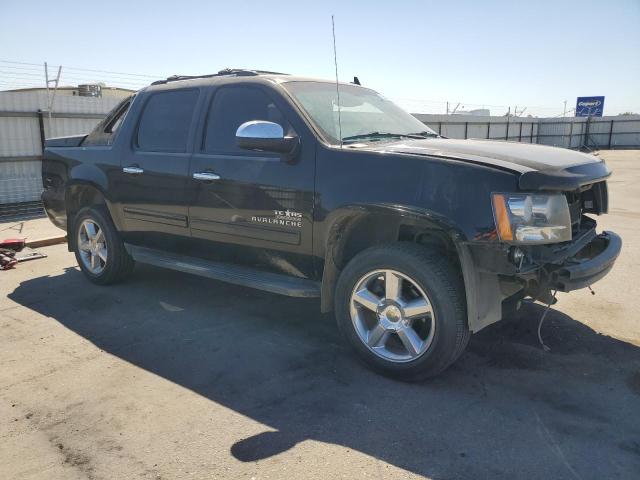 Photo 4 from auction – 2011 CHEVROLET AVALANCHE with VIN 3GNMCEE02BG308257