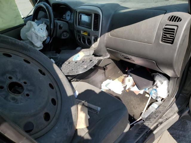 Photo 8 from auction – 2007 FORD ESCAPE XLT with VIN 1FMCU93157KB17030